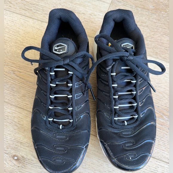 Nike Air Max Plus TN Black and White Sneakers - Picture 2 of 7